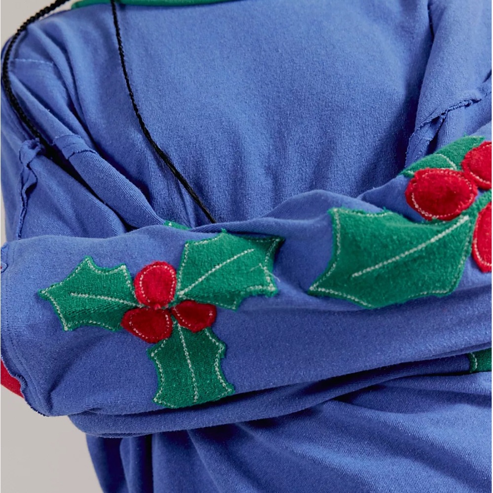 Free People We The Free You're A Star Tee Blue Riviera Small S Holly Christmas - Picture 3 of 13